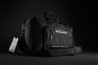 Дорожная сумка Swiss Peak Voyager из RPET AWARE™ фото 