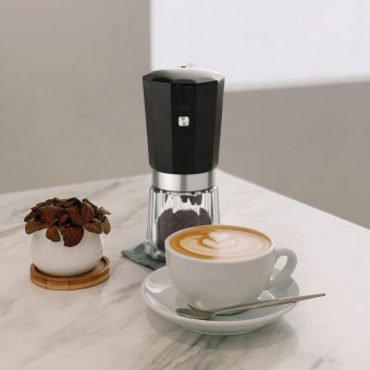 Портативная кофемолка Electric Coffee Grinder, черная с серебристым фото 