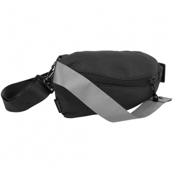 Поясная сумка tagBag со светоотражающим элементом, черная фото 