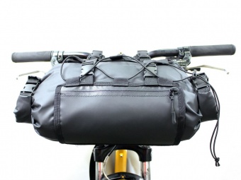 Сумка на руль BikePaсking 12, черная фото 