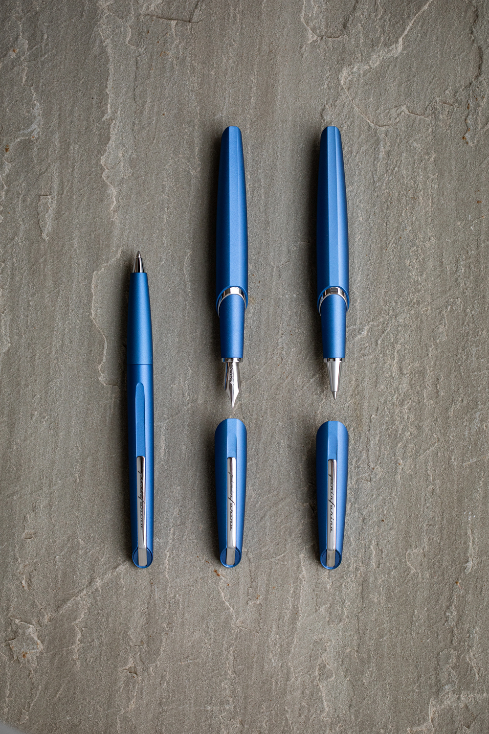 Роллер PININFARINA PF Two BLUE