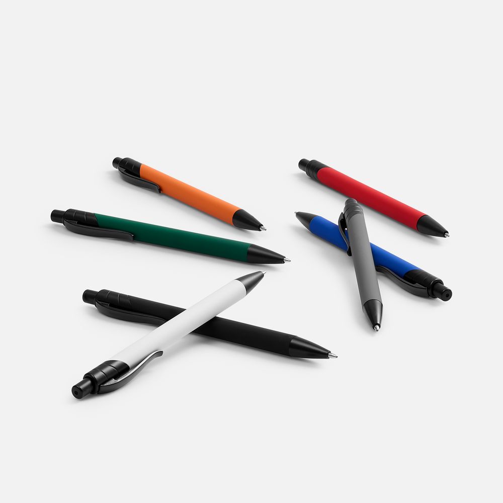Ручка шариковая Undertone Black Soft Touch, черная