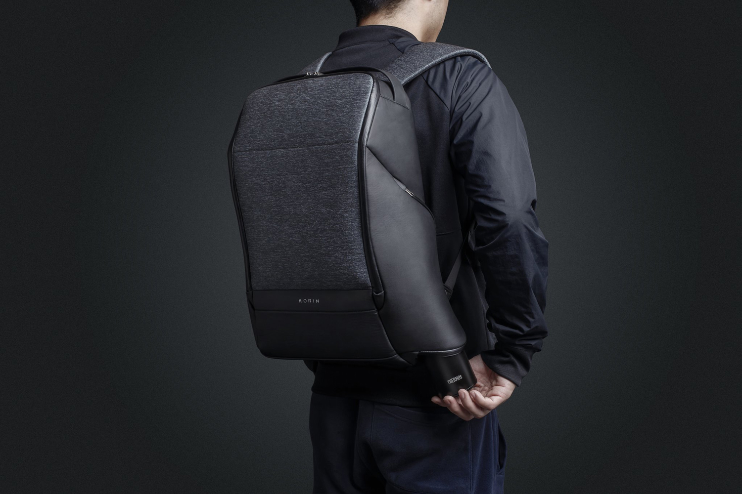Рюкзак KORIN FlexPack Pro 47х34х18 см, черный