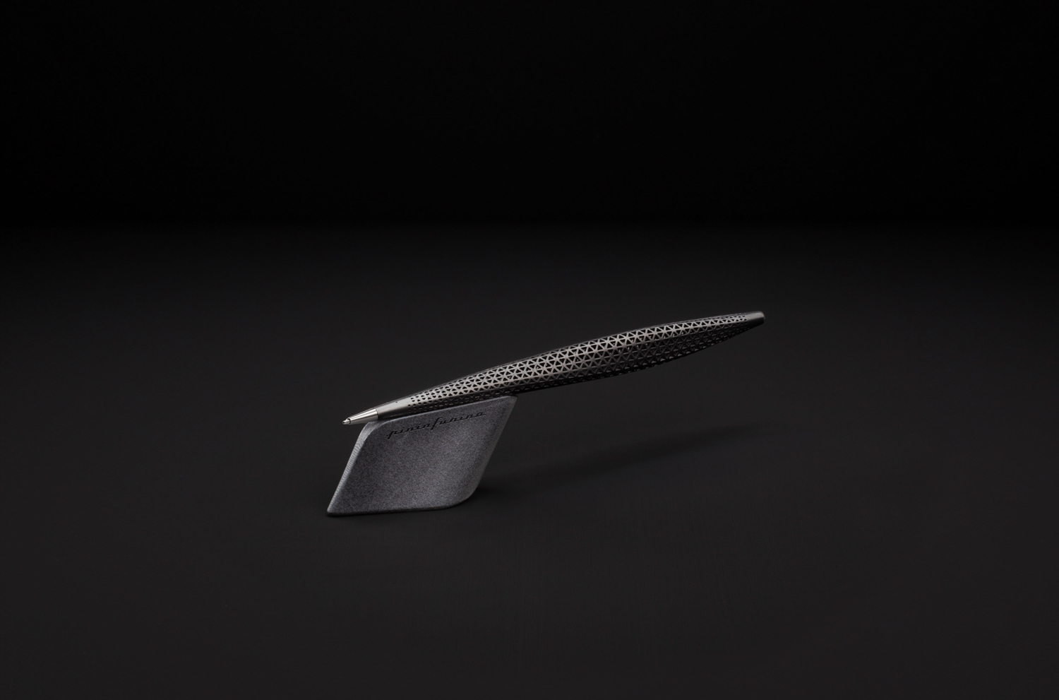 Шариковая ручка Pininfarina Speedform TITANIUM