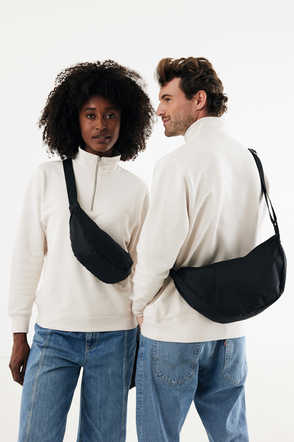 Сумка Crescent XL из rPET AWARE™
