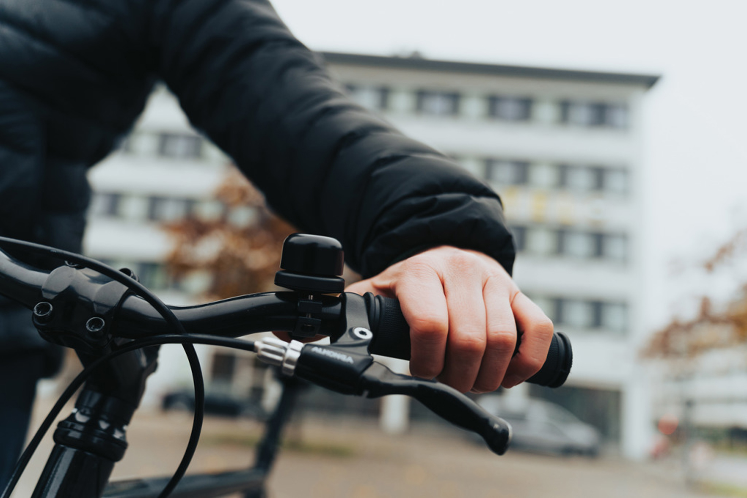 Велосипедный звонок Pedalfinder с технологией Find My