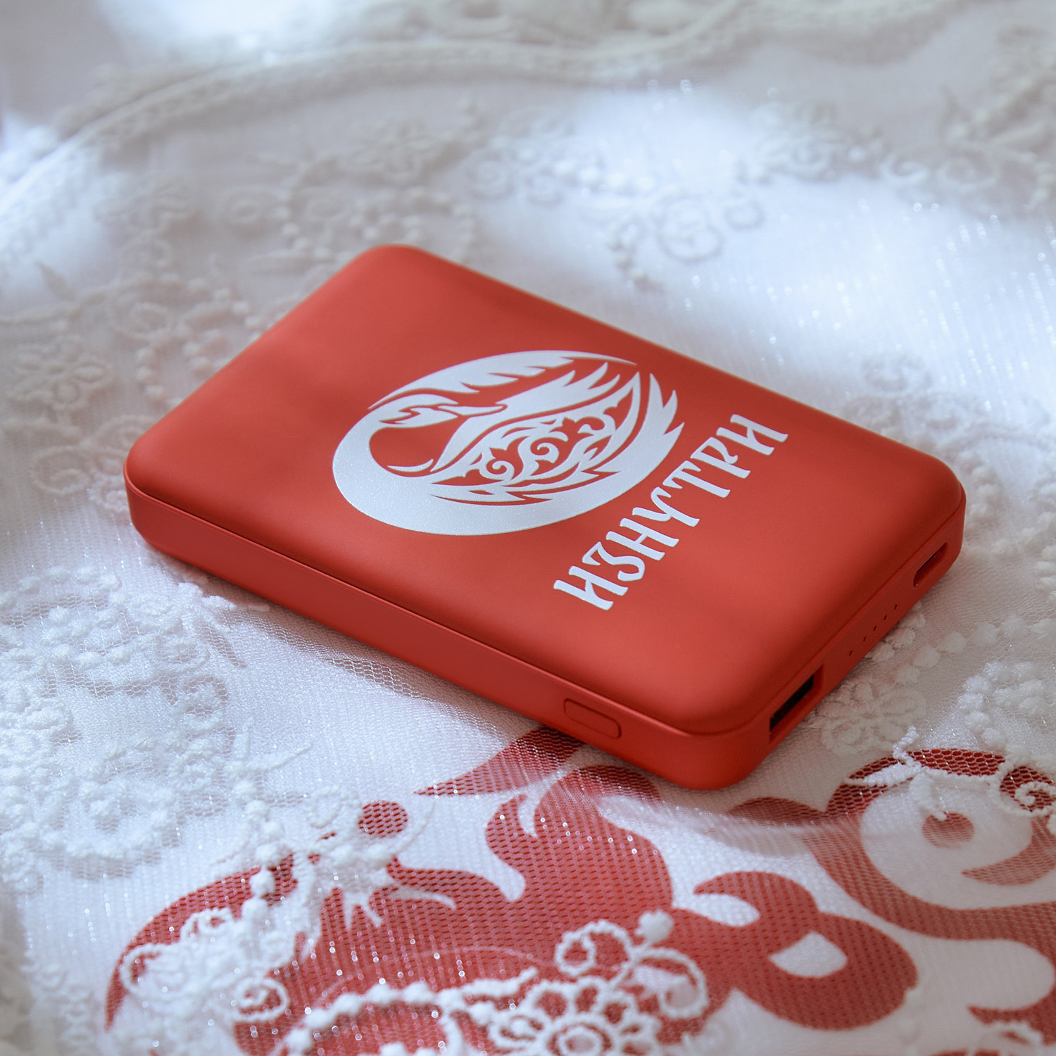 Внешний аккумулятор Ларго PD (Largo PD) 5000mAh с функцией беспроводной зарядки 15W, красный