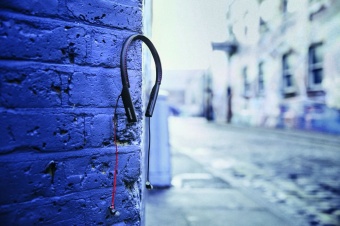 Bluetooth наушники Sennheiser Momentum In-Ear Wireless, черные фото 