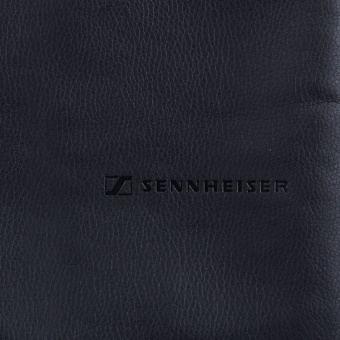 Чехол Sennheiser фото 