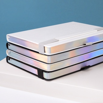 Ежедневник Galaxy недатированный, жесткая обложка, срез голограф. фольга, черный фото 