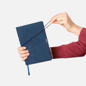 Ежедневник In Velour недатированный, синий фото 