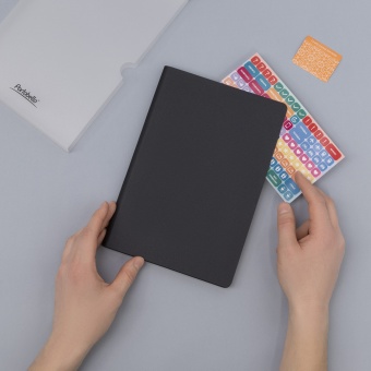 Ежедневник Star недатированный, черный (с упаковкой, со стикерами) фото 