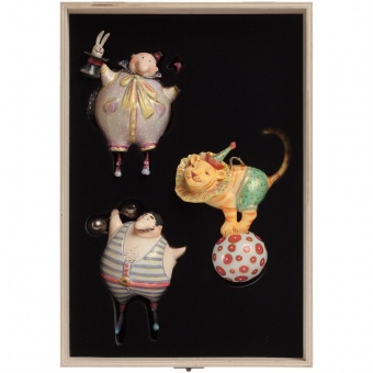 Набор из 3 елочных игрушек Circus Collection: фокусник, силач и лев фото 