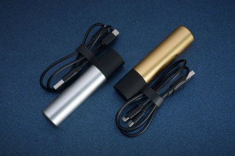 Внешний аккумулятор stickBank 2600 mAh, золотистый фото 